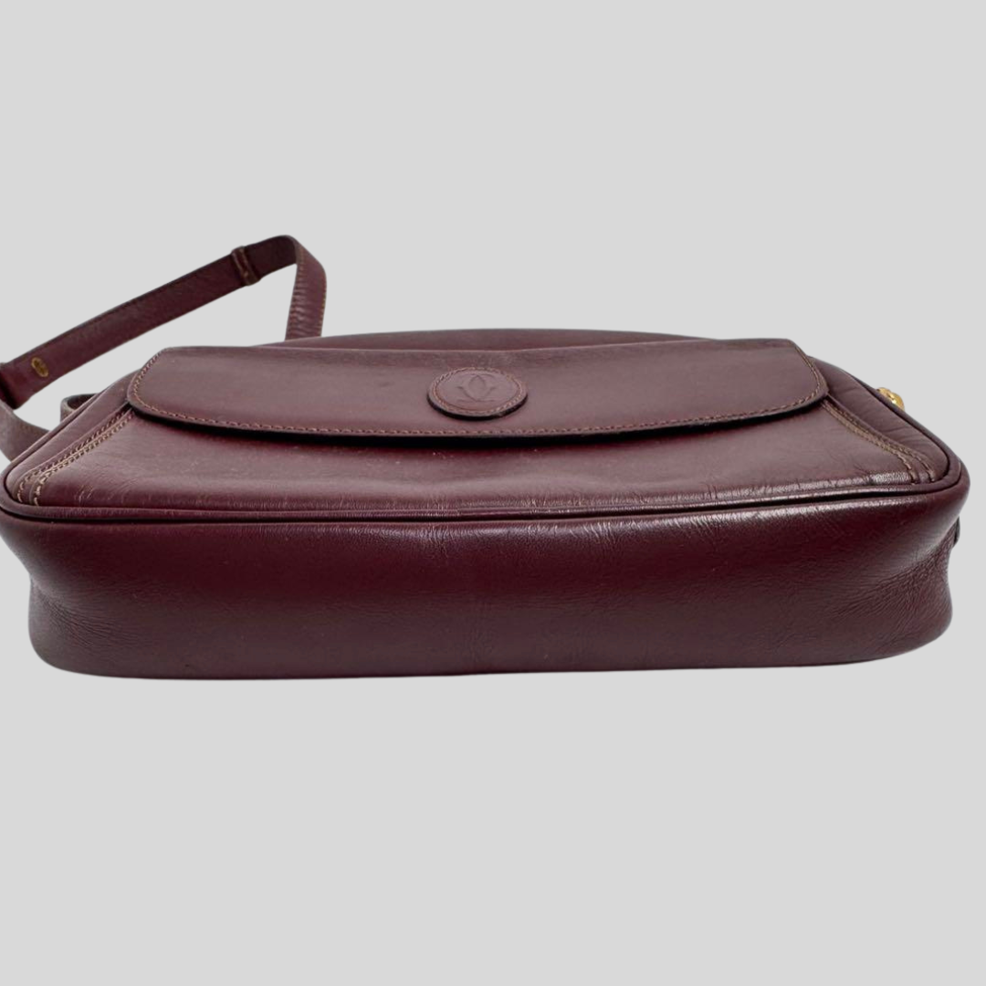Authentic Pre-loved Cartier Must de Cartier Shoulder Bag - Elegant Bordeaux Leather! 6