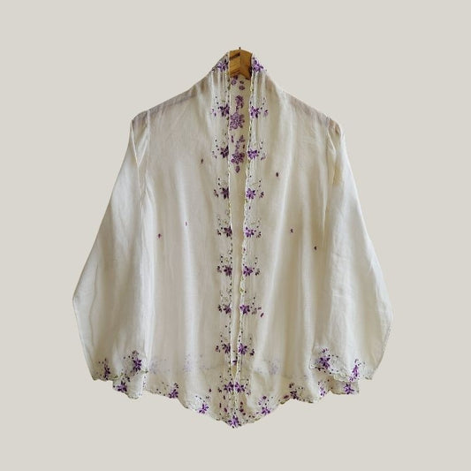 Vintage White  Encim Kebaya With Floral Purple Embroidery