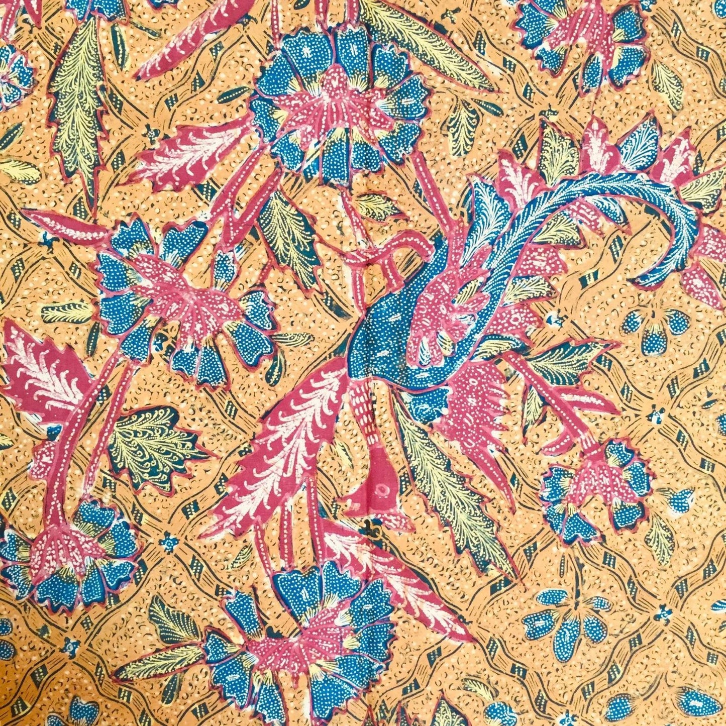 Classic Indonesian Hand Drawn Javanese Batik Tiga Negri Siang Swie Sidomukti Kain