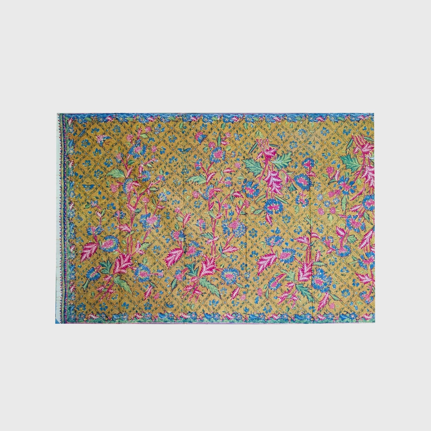Classic Indonesian Hand Drawn Javanese Batik Tiga Negri Siang Swie Sidomukti Kain