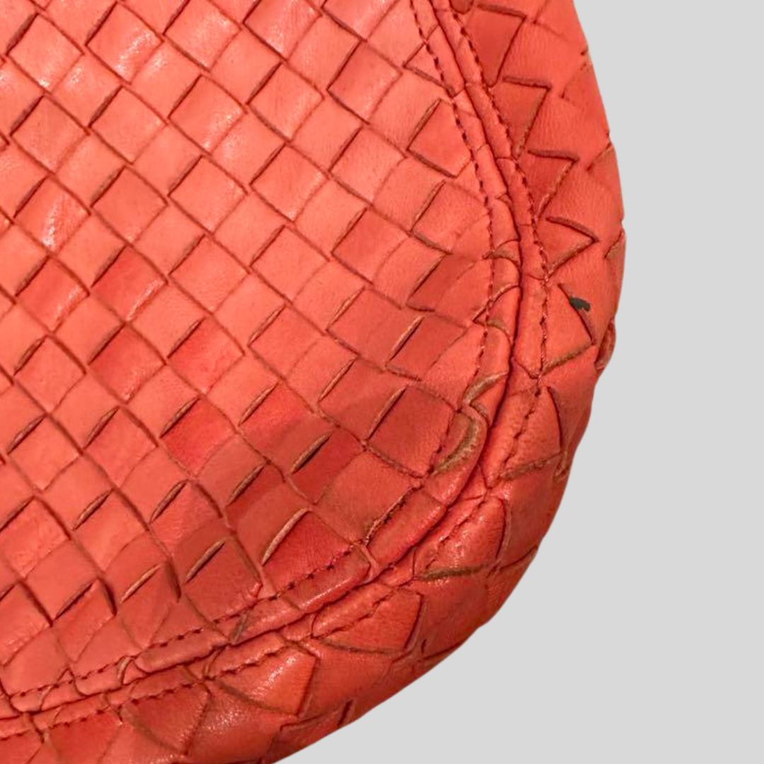 Authentic Pre-loved BOTTEGA VENETA Intrecciato Leather Shoulder Bag - Vibrant Red! 5