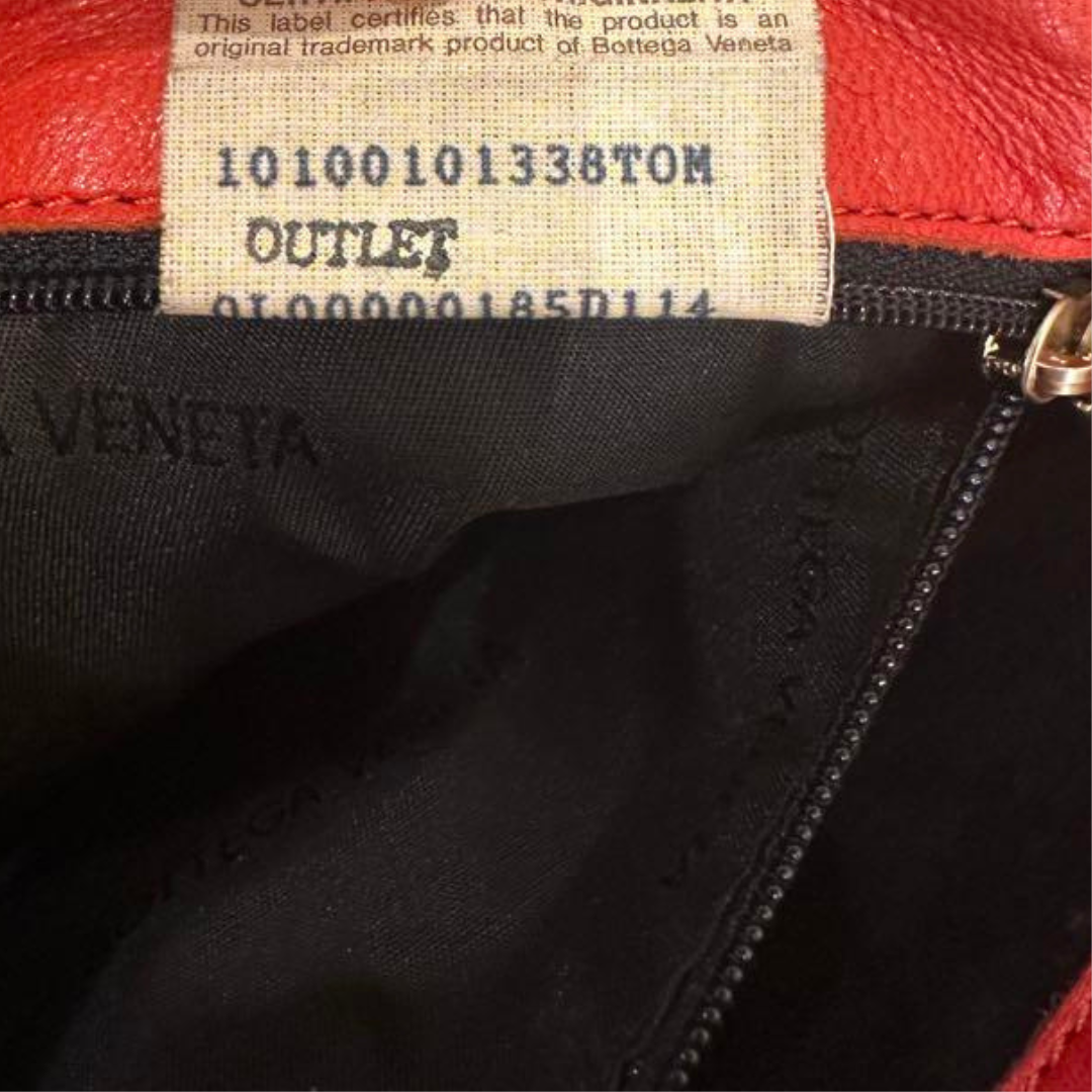 Authentic Pre-loved BOTTEGA VENETA Intrecciato Leather Shoulder Bag - Vibrant Red! 5