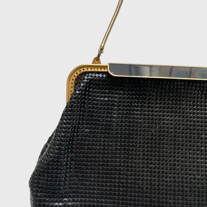 1970s Clam Shell Black Metal Mesh Hand Bag