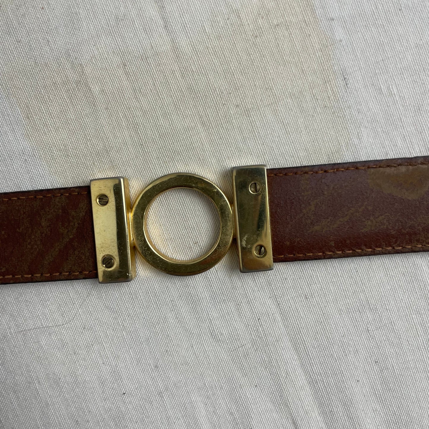 1990s Circle Gold Tone Brown Leather Belt