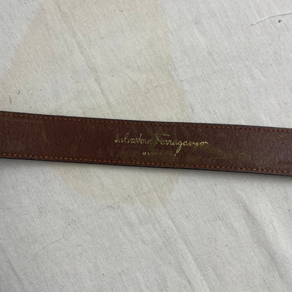 1990s Circle Gold Tone Brown Leather Belt