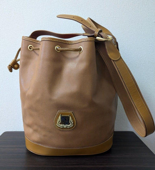 Shoulder bag drawstring