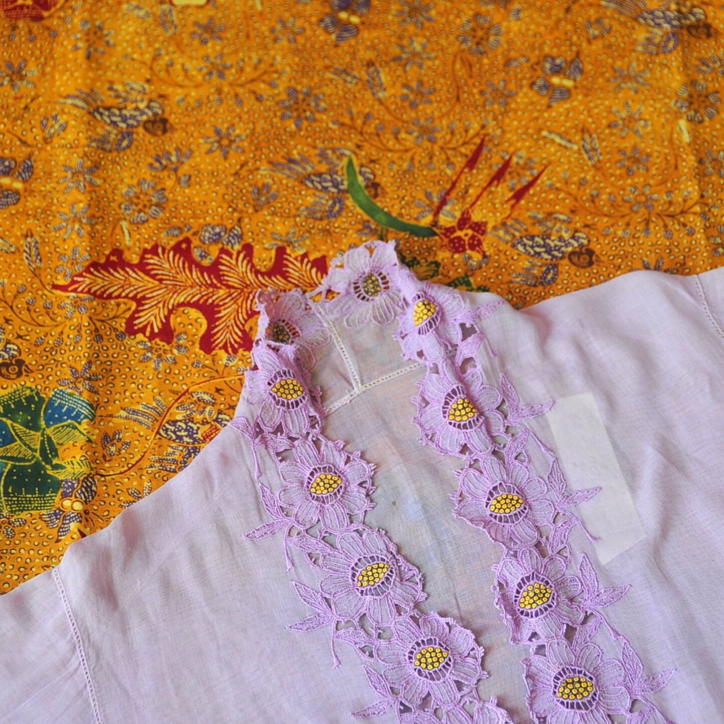 Vintage Purple Indonesian Kebaya with Zinnia Flower Embroidery