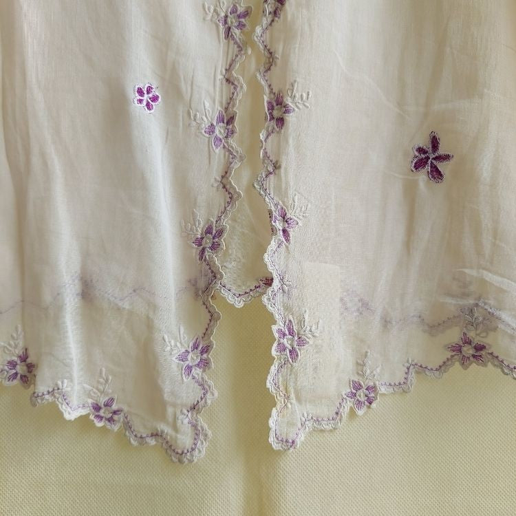 Vintage Simple Chevron Embroidery Encim Kebaya