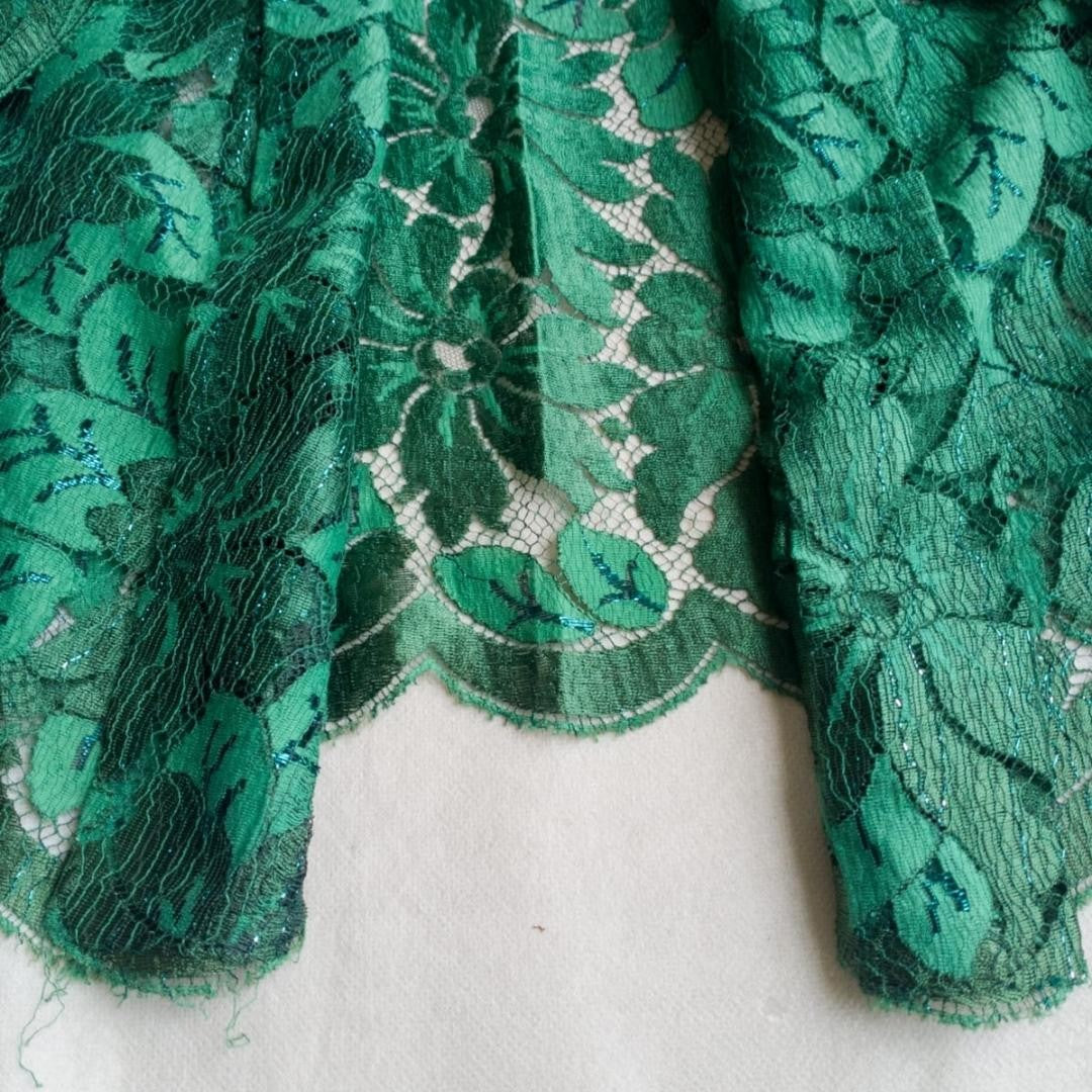 Vintage Green Lace Kebaya Kutubaru
