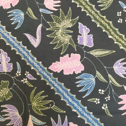 Vintage Indonesian Flower Lereng Green Pink Blue Batik Kain