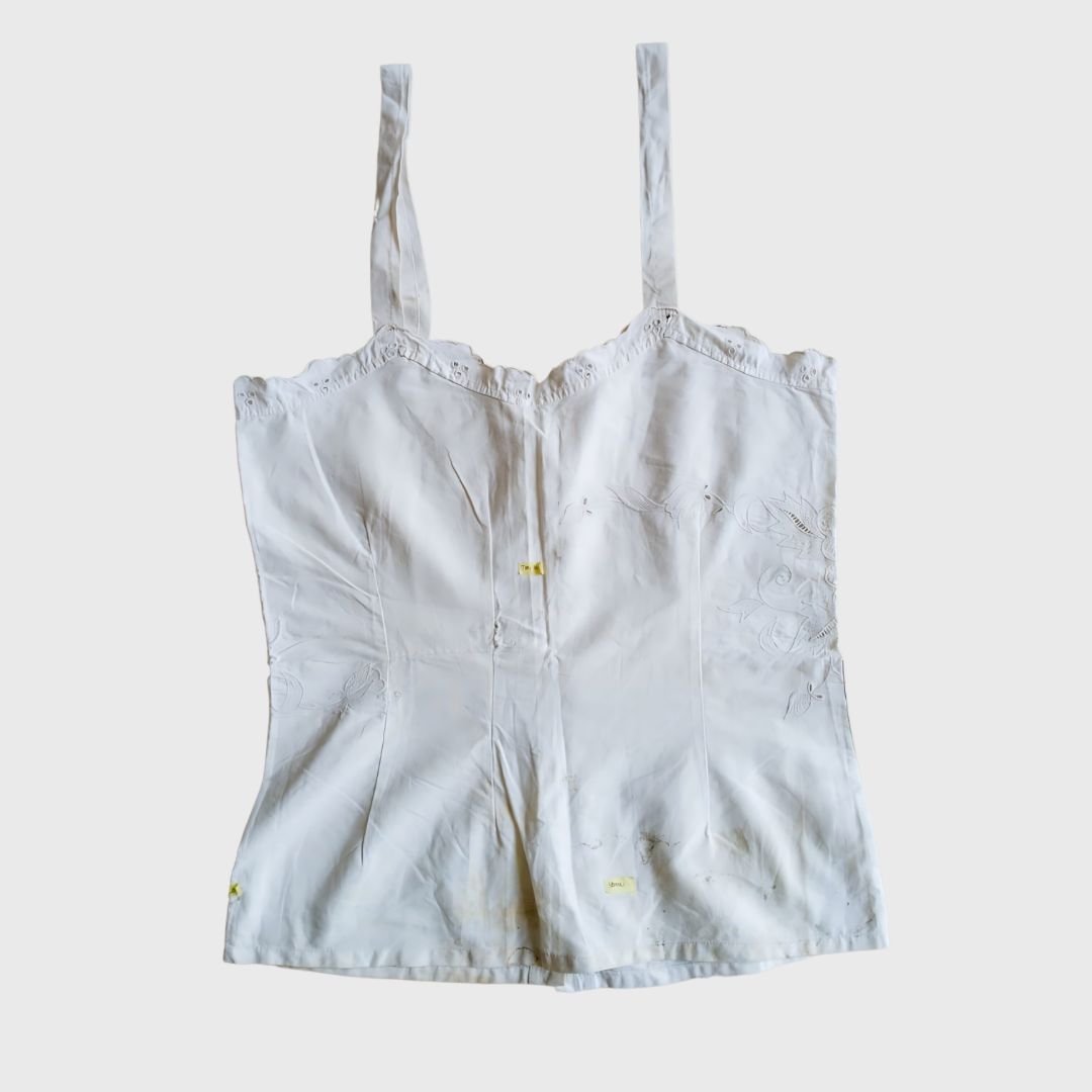 Vintage Broken White Simple Kerancang Embroidery Camisole