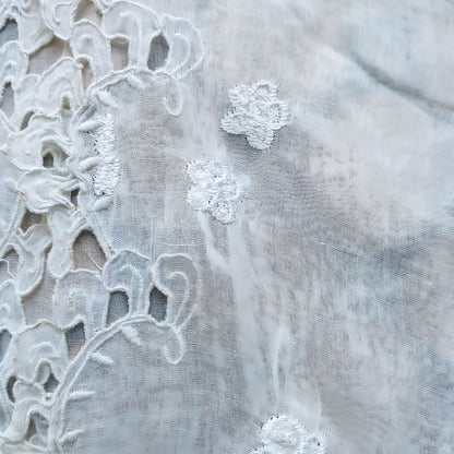 Vintage Broken White Kebaya Scalloped Embroidery