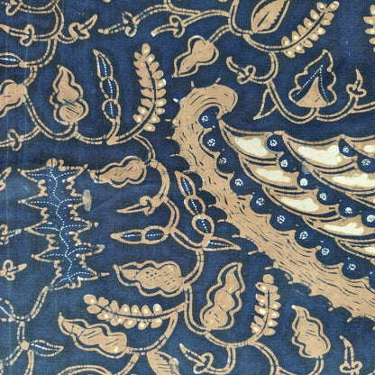 Vintage Indonesian Sogan Semen Gurda (Garuda) Navy Batik