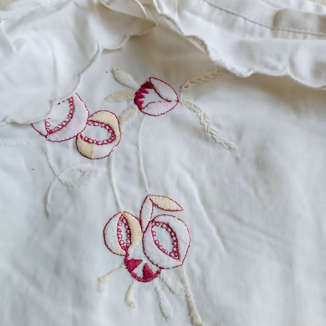 Vintage Broken White Camisole With Pink Rose Embroidery