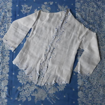 Vintage Kebaya Encim in White with Simple Floral Embroidery in Frost White