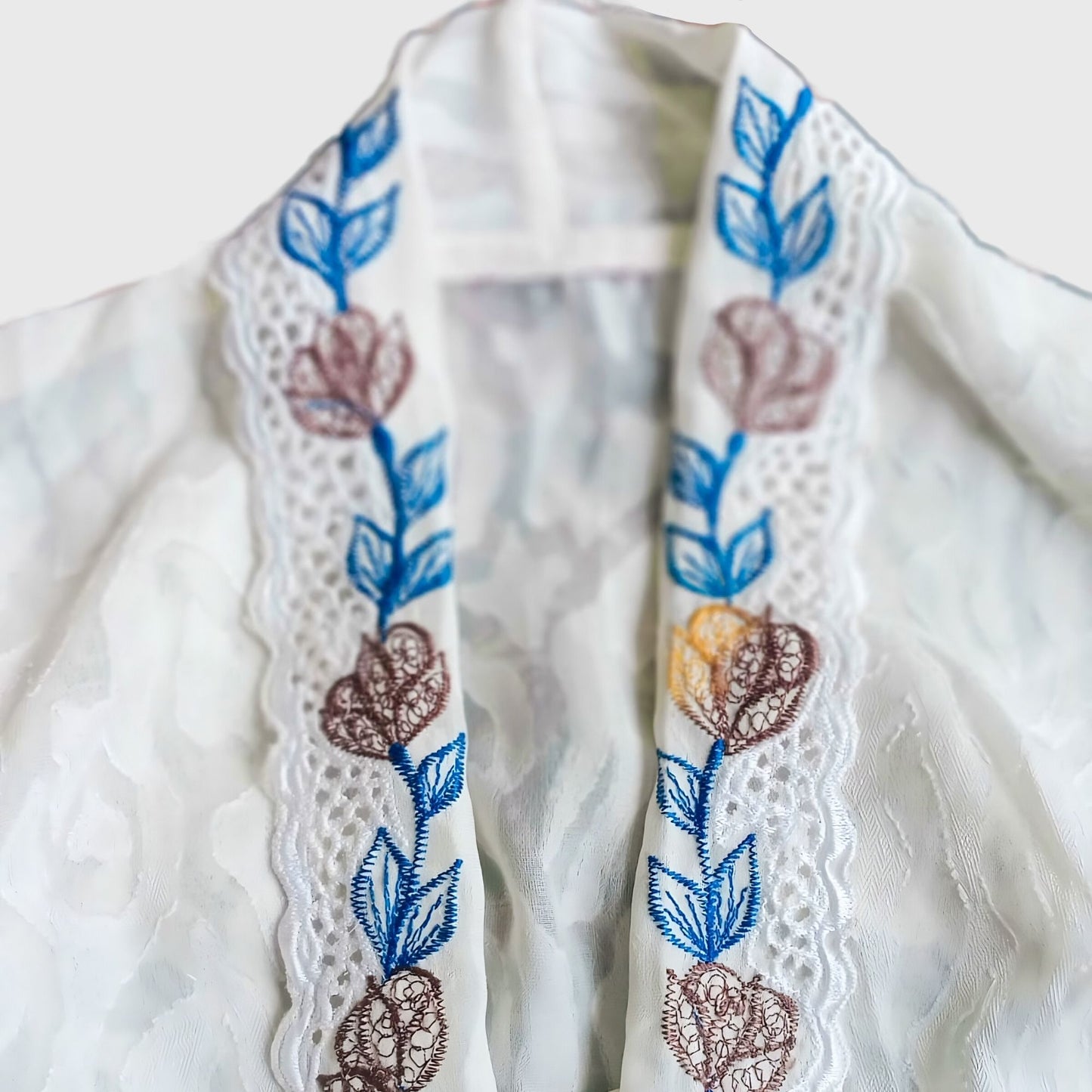 Vintage Broken White Simple Encim With Blue Embroidery Kebaya