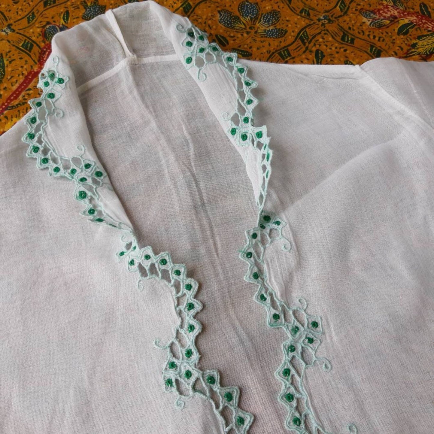 Vintage Indonesian Kebaya Encim in White and Simple Green Embroidery