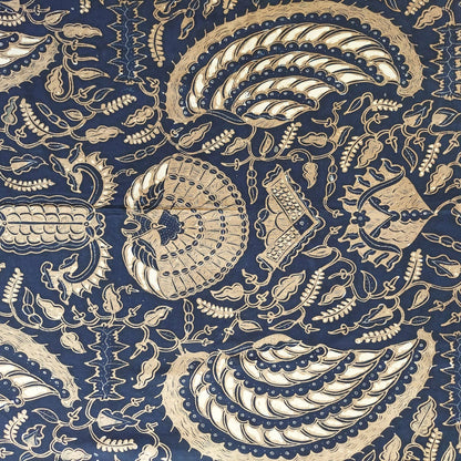 Vintage Indonesian Sogan Semen Gurda (Garuda) Navy Batik