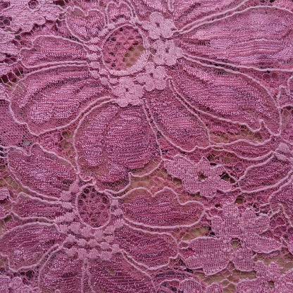 Vintage Pink Lace Kutubaru Kebaya