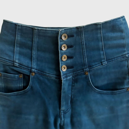 Vintage High Waisted Buttoned Jeans