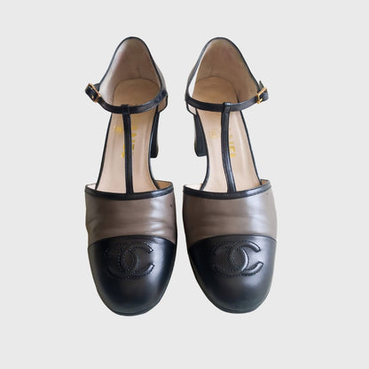 1990s Mary Jane with Logo Leather Black Gray Heels